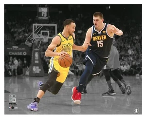 Foto autografiada firmada por Stephen Curry de los guerreros soplando por Jovic BAS - Imagen 1 de 2