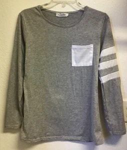Moking Top Sz M Tee Long Sleeve Soft Gray & White C1 - Picture 1 of 7