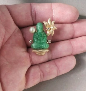 Vintage Jomaz faux Jade Buddha brooch, amazing looking pc - Picture 1 of 5