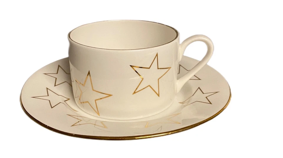 Coffee cup with lower TCM, Tchibo white with gold stars, bone China porcelain - Image 1 of 1