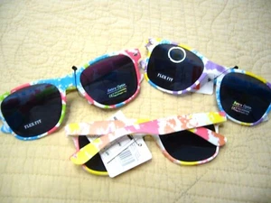 Women's Sunglasses Men's Wayfare Style Tie Dye Colors Retro 80's Flex Arms WF01T - Picture 1 of 11
