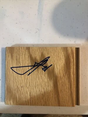 Brooklyn Nets - IMAN SHUMPERT FIRMADO AUTÓGRAFO TABLERO DE PISO CERTIFICADO DE AUTENTICIDAD KNICKS CAV  Foto 1 de 4