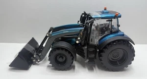 1/32 BRITAINS Valtra T234 Tractor With Front Loader - Picture 1 of 4
