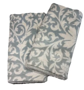 Laura Ashley Paar türkis & weiß Blumenmuster gesteppt Standard Kissenbezüge 28”x22” - Bild 1 von 9