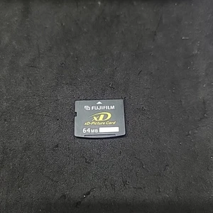 Fujifilm xD Picture Card 64MB Camera Memory Card (Fits Olympus) - Picture 1 of 2