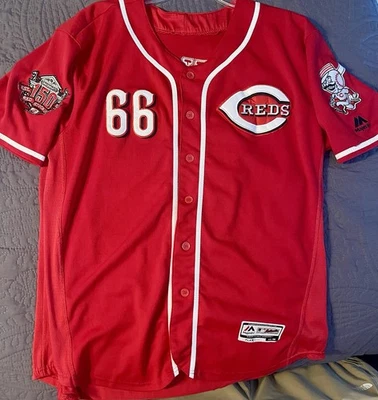 Cincinnati Reds Auth Majestic Puig Jersey Sz 48 - Image 1 of 4