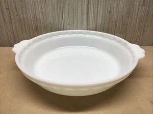 PYREX White Milk Glass 8 1/2" PIE PLATE PAN Baking Dish HANDLES Ovenware 228 Vtg - Picture 1 of 6