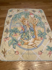 Vintage Peter Rabbit Blanket 1992 32x42.5 - Picture 1 of 5
