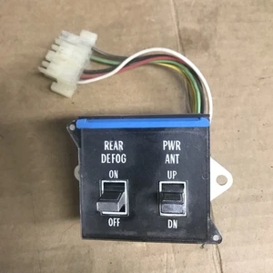 1976 Cadillac Deville Fleetwood Rear Defog & Antenna Switch - Picture 1 of 4