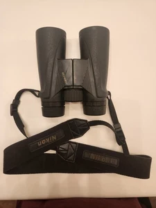 Nikon Vision Monarch Black Binoculars 10x42 6° Waterproof *Excellent Condition* - Picture 1 of 4