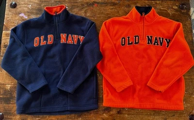 Lote de 2 jerséis de vellón antiguos azul marino con media cremallera para niño talla mediana (8) azul naranja Foto 1 de 4