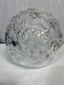 Clear Glass Bowl With Raised Flower Design Flowers Slightly Tinted 8”1/2W4”1/4T - Picture 1 of 8