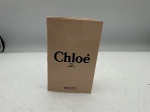 CHLOE EAU DE PARFUM EDP 0.05 OZ SAMPLE SIZE PURSE - Picture 1 of 3