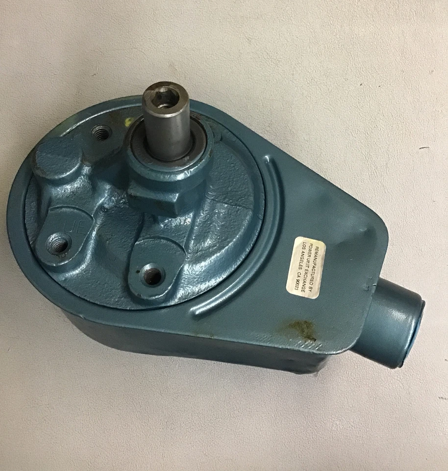 Bomba de dirección asistida Reman 7049 para Ford Econoline 1975-79 y Thunderbird (B386) Foto 1 de 4