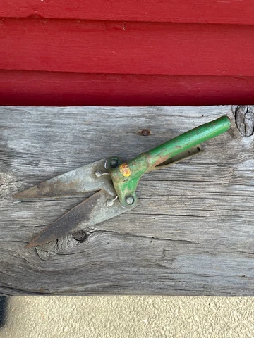 Vintage Doo Klip Hedge Lawn Clipper Shears Garden Tool Lewis Engineering Co Cover