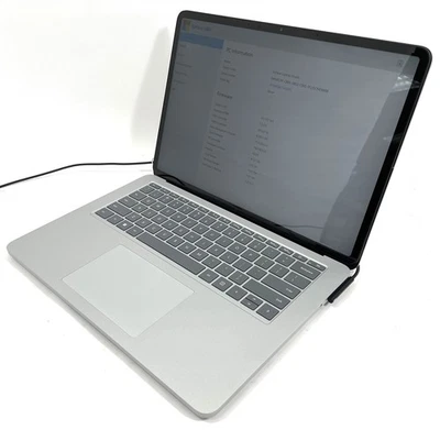 Microsoft Surface Laptop Studio 1964 i5-11300H 256GB SSD 16GB RAM - Sin sistema operativo *Desc Foto 1 de 4