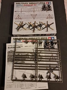 Tamiya 1/35 "BARRICADE SET" Unbuilt Kit NEW Sealed NIB/Extra Open Set - Imagen 1 de 4