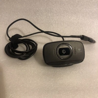 Logitech V-U0023 HD Foldable Auto-Focus USB Video Webcam - Image 1 of 4