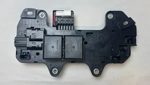 2017-2018 Toyota Prius Prime Hybrid Battery Junction BOX Relay G92Z1-47100 OEM - Picture 1 of 6