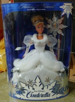 假日公主芭比娃娃华特迪士尼灰姑娘 (1996) 轻微包装损坏 — 第 1/4 张图片