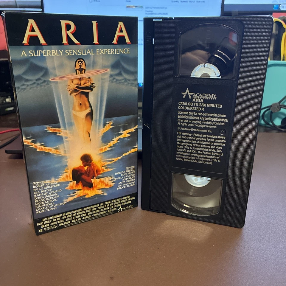Aria (VHS, 1988) Theresa Russell Beverly D'Angelo Erotic Thriller C2 - Imagem 1 de 2