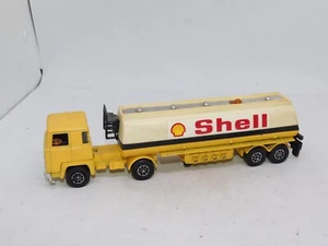 PLAYART TRUCK WITH TRAILER TANKER SHELL 8 1/2" L - Picture 1 of 5