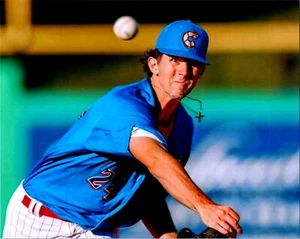 Foto 8x10 ANDREW PAINTING Philadelphia Phillies Clearwater Threshers - Foto 1 di 1