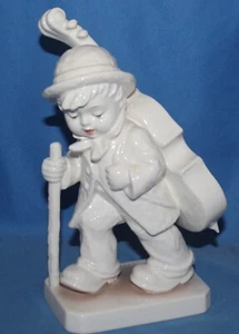 Goebel Hummel TMK-7 Expressions of Youth 89/11 Little Cellist Figurine 7 1/2" - Picture 1 of 3