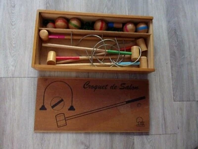 Jeu de croquet de salon à 5 marteaux, avec sa boîte - Photo 1/4