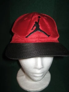 Nike AIR JORDAN Jump-man #23 Snapback Hat/Cap Youth 4/7 Red & Black + Mint Card - Picture 1 of 7