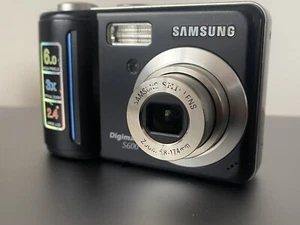 Samsung Digimax S600 - Photo 1/9