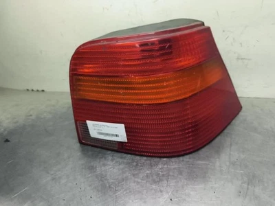 Feu arriere principal droit (feux) VOLKSWAGEN GOLF 4 1J6945096R - Photo 1/4