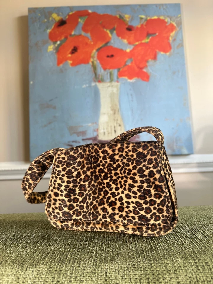 Plush Faux Fur Leopard Print Shoulder Purse - Size Os - Image 1 of 4