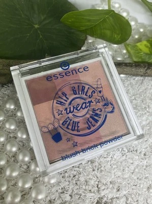 essence HIP GIRLS wear BLUE JEANS Blush Brick Powder Rouge Farb - Mix 6,38 g - Bild 1 von 3