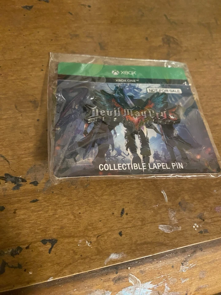 Devil May Cry 5 Collector's Pin (Day 1 IGN Fan Q&A Event 2019) Limited Edition - Image 1 of 3