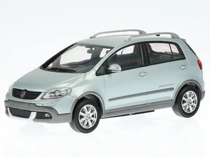 VW Golf 5 Cross Golf plata coche en miniatura Minichamps 1/43 - Imagen 1 de 4