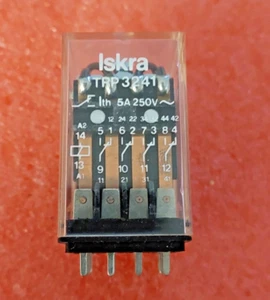 1pcs TRP3241 5A 250VAC Relay ISKRA - Imagen 1 de 3