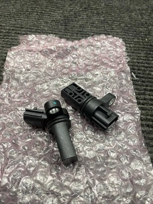 Sensor de posición del árbol de levas Hitachi CPS20508KIT, negro  Foto 1 de 4