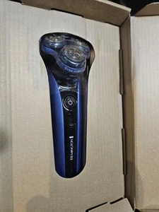 Remington Limitless X7 Rotary Shaver - NEW - Picture 1 of 3