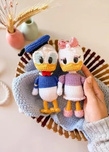 Cute Disney Donald Daisy Duck Crochet Pattern Only, Easy Amigurumi Craft Idea - Picture 1 of 3