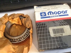 NEW Genuine MOPAR 03723149 Differential Side Bearing Cup - Picture 1 of 3