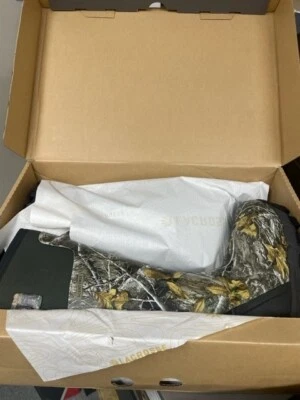 La Crosse Alphaburly Pro 18" Realtree Edge 1600g Insulated (various sizes) - Image 1 of 2