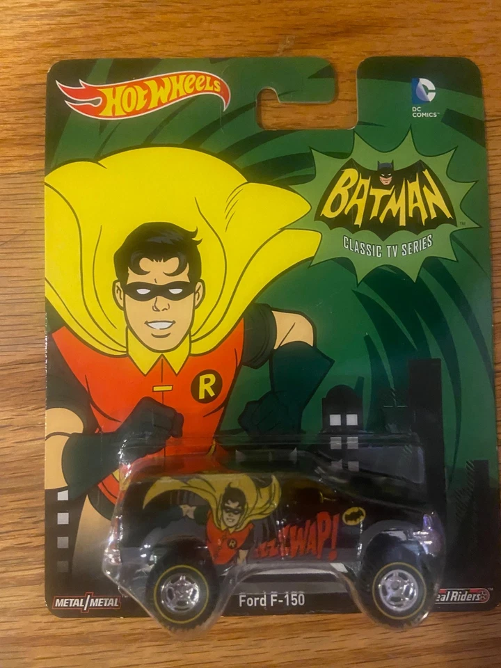 Hot Wheels Pop Culture: Volkswagen Hiway Hauler Drag Panel Bus Truck T1 Dairy - Image 1 of 1