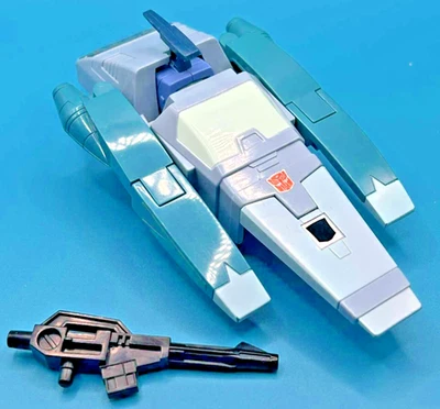 G1 Transformers - Blurr - '86 Vintage Hasbro COMPLETE With Shield and Gun - Image 1 of 4