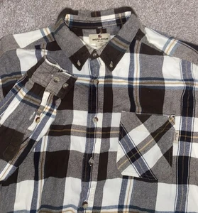 Lot Of 2 Woolrich Cotton Flannel Shirt Men XL Multicolor Plaid Outdoor Camp Hike - Picture 1 of 14
