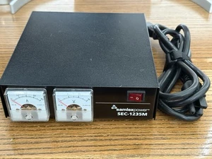 Samlex SEC-1235M 30 Amp Switching Power Supply - Photo 1/5