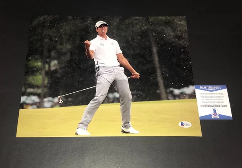 AUSTRALIA ADAM SCOTT AUTOGRAPHED SIGNED 11X14 PHOTO PICTURE GOLF MASTERS BECKETT Cover