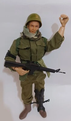 Figura de acción del ejército Formative International escala 1:6 12" con ropa Foto 1 de 4