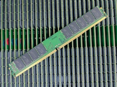 MT Micron 16GB VLP ECC UDIMM RAM DDR4 2666MHz 2400MHz 3200MHz 2Rx8 For 1U Server - Image 1 of 2