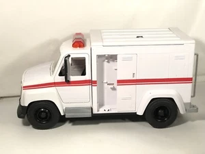 WWE WREKKIN Slambulance Breakaway Ambulance missing a few pieces - Picture 1 of 12